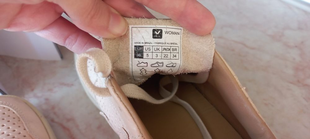 Veja Bastille nude