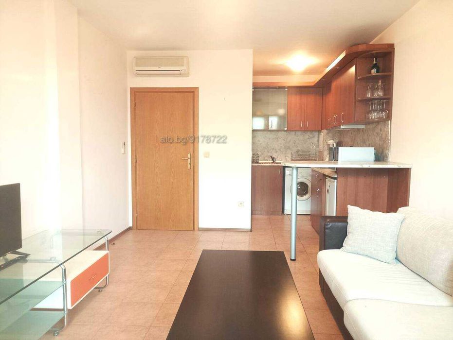 ТОП ОФЕРТА | Голям тристаен с паркинг, Басейн, до Какао Бийч, Аркадия