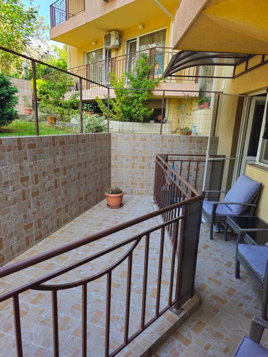 Дава се под наем Двустаен апартамент в Варна, Бриз - 52 кв.м за 598.23 € - Снимка #3