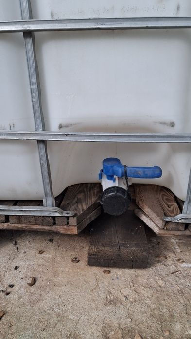 Cub IBC 1000 l  în stare perfecta