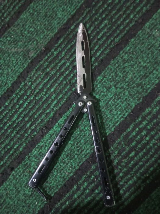 xalodni aruja sotiladi