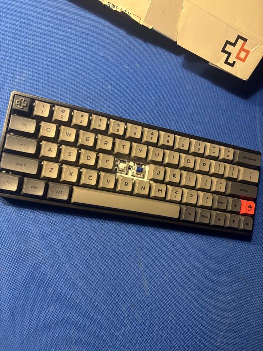 Tastatura mecanica de Gaming 60%