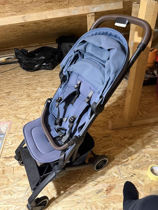Cărucior Joolz Aer, ultracompact, pliabil, stare foarte bună