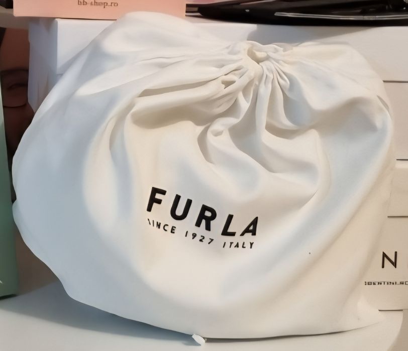 Geanta Furla Bej piele naturala