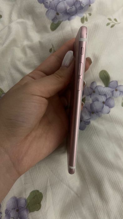 Айфон 7 идеал коробка имеется