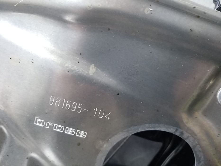 Macara geam electric dreapta spate mercedes c class w204 981695104