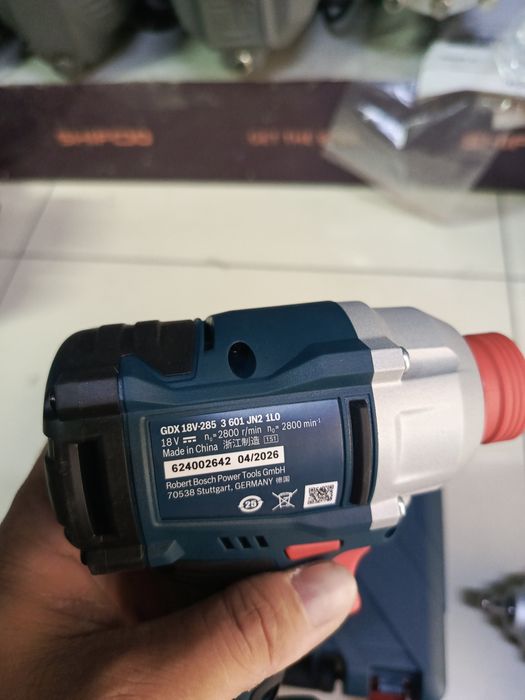 Винтоверт Bosch GDX 18v-285