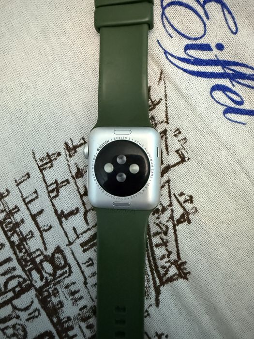 Apple Watch 3 продаю
