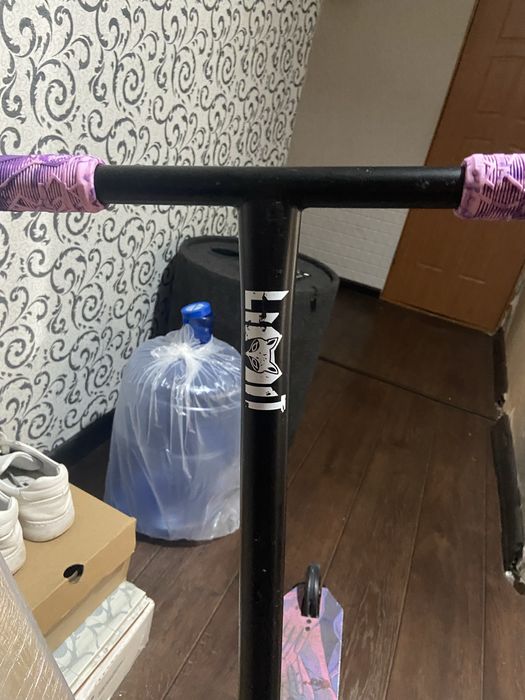 Самокат трюковой Limit lmt 69