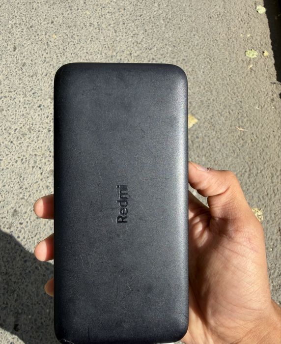 Power bank Редми 20 000 мощности