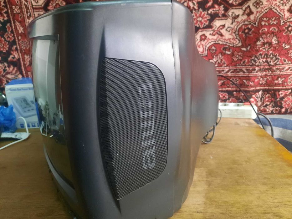 Телевизор aiwa 14"