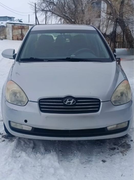 Продам срочно автомобиль
