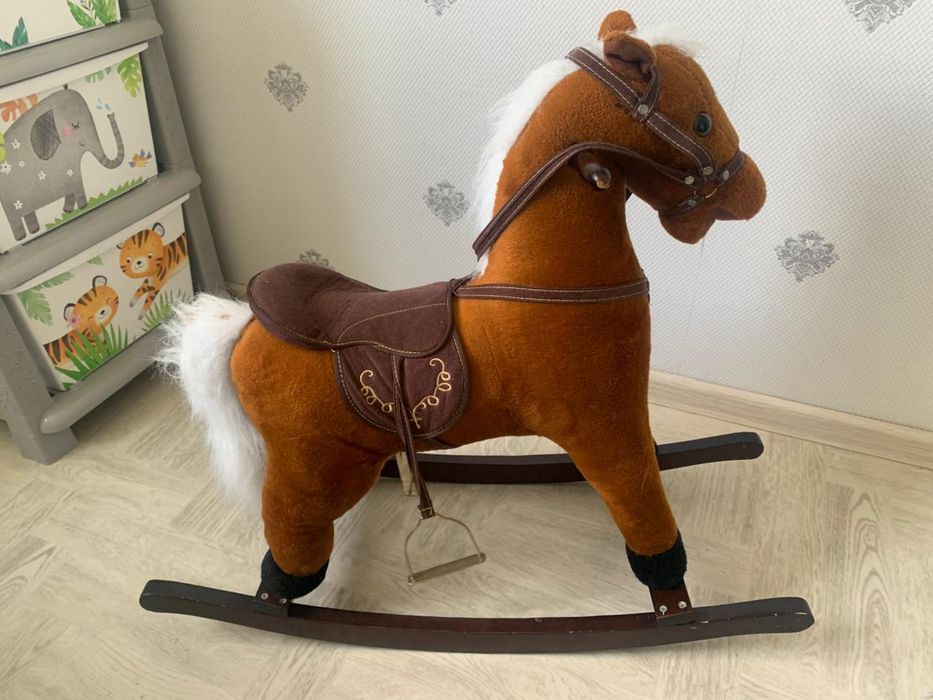 Продам качалку лошадку