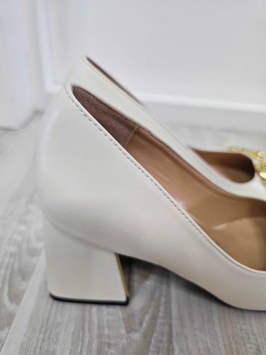 Продам туфли GUCCI