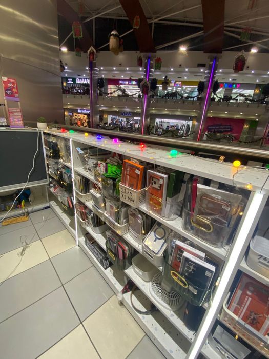 Продается Готовый остравок сотовых аксессуаров