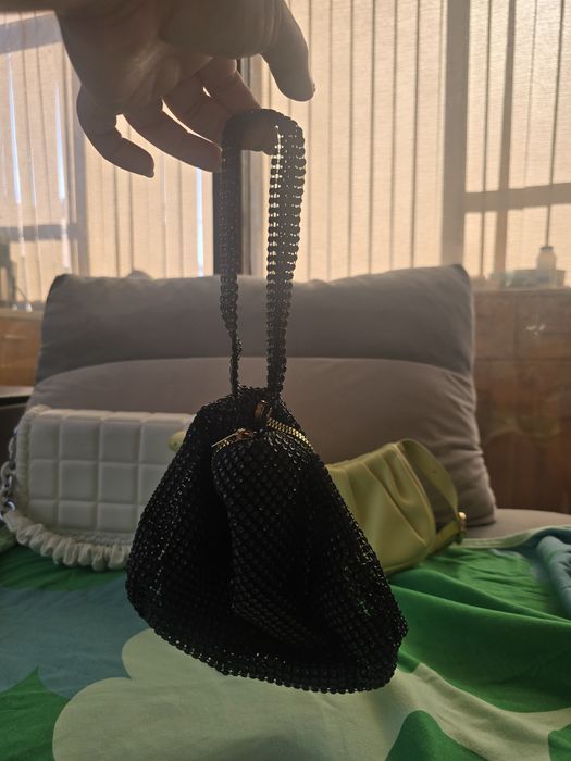 Дамски чанти до 12 €