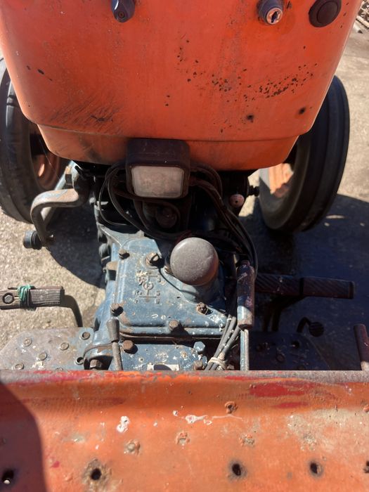 Universal 445 import Olanda