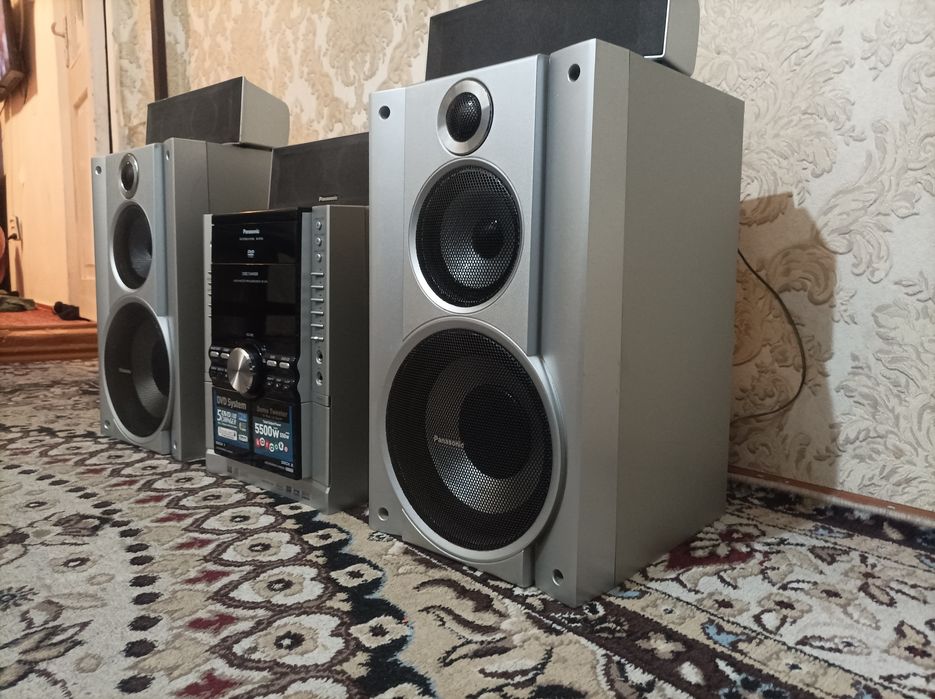 Panasonic Sentr sotiladi 5500w p.m.p.o