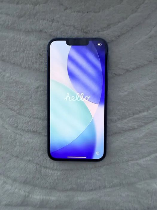 Vând Schimb iPhone 13 Blue 128 GB sănătate baterie 88% stare excelentă