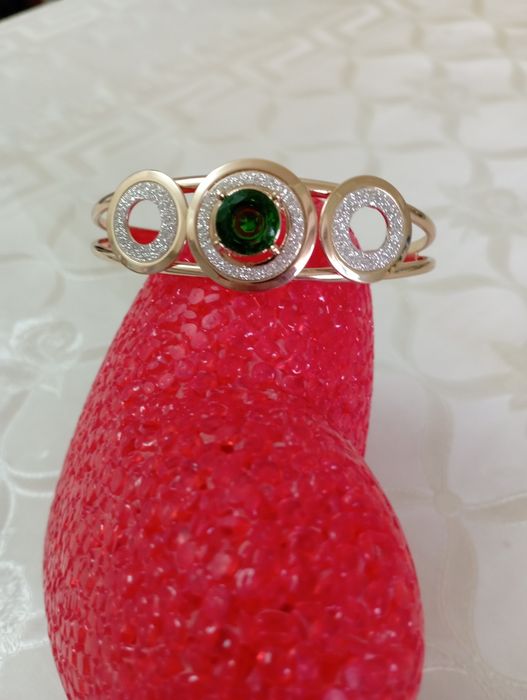 Люксовая Турецкая бижутерия.Продам Новый браслет.