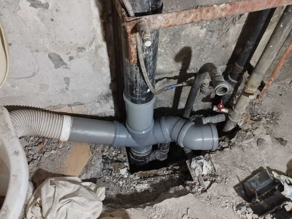 Zugravi,  meșteri,  amenajări,  instalator,  faianțar