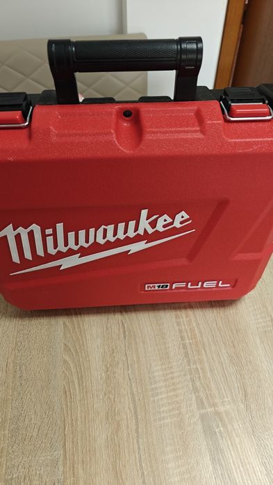 Autofiletanta m18 milwaukee ultimul model de USA