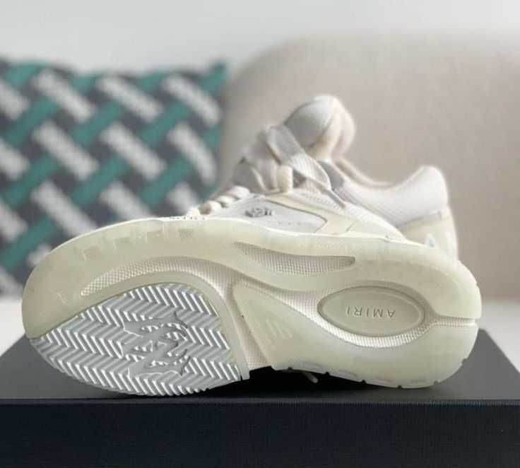 #EDITIE LIMITATĂ# Amiri MA-1 Triple White - Verificare Colet