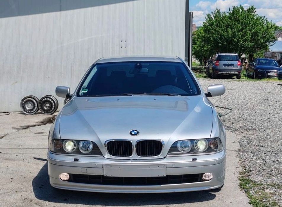 BMW Seria 5 2002 — imagine 5