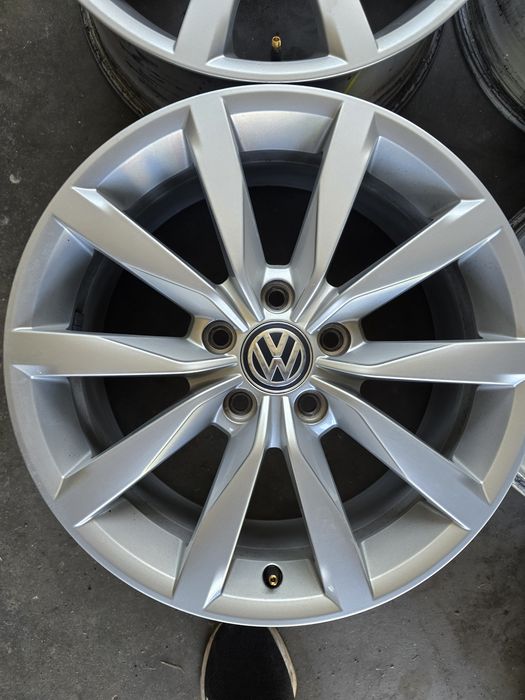 17 цола оригинални джанти за VW-SKODA-AUDI-SEAT Модел-Dijon 2020г.