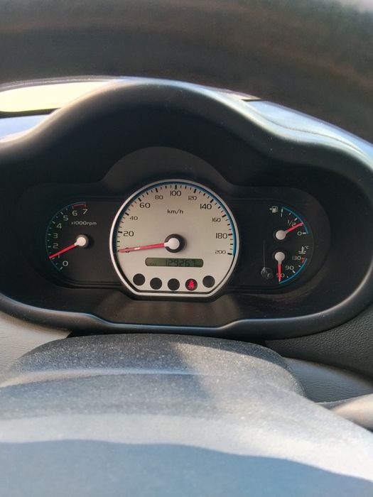 HYUNDAI i10 2008 — imagine 4