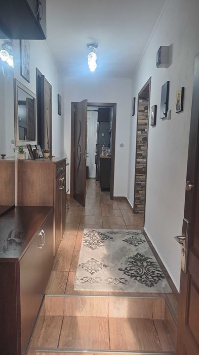 Vand casa in cartierul Mehala !!!