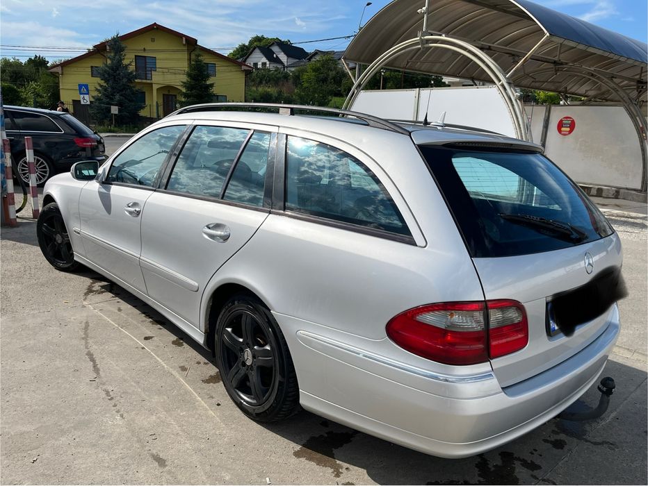 Mercedes benz E class w211