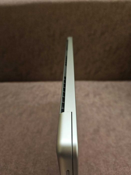 МНОГО ЗАПАЗЕН! MacBook Pro M2 16" 2023, 512 GB SSD, 16GB RAM + ПОДАРЪК