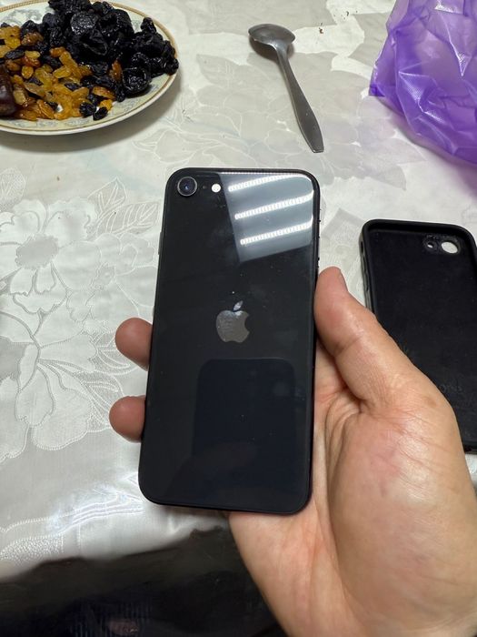 Айфон се сатылады 64гб