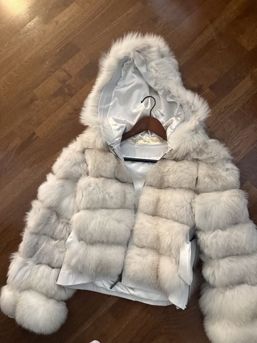 Haine de blana vulpe polara perfecta ptr  cadoul de Craciun