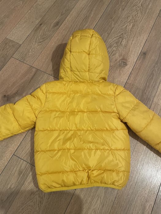 Жълто яке, размер 98