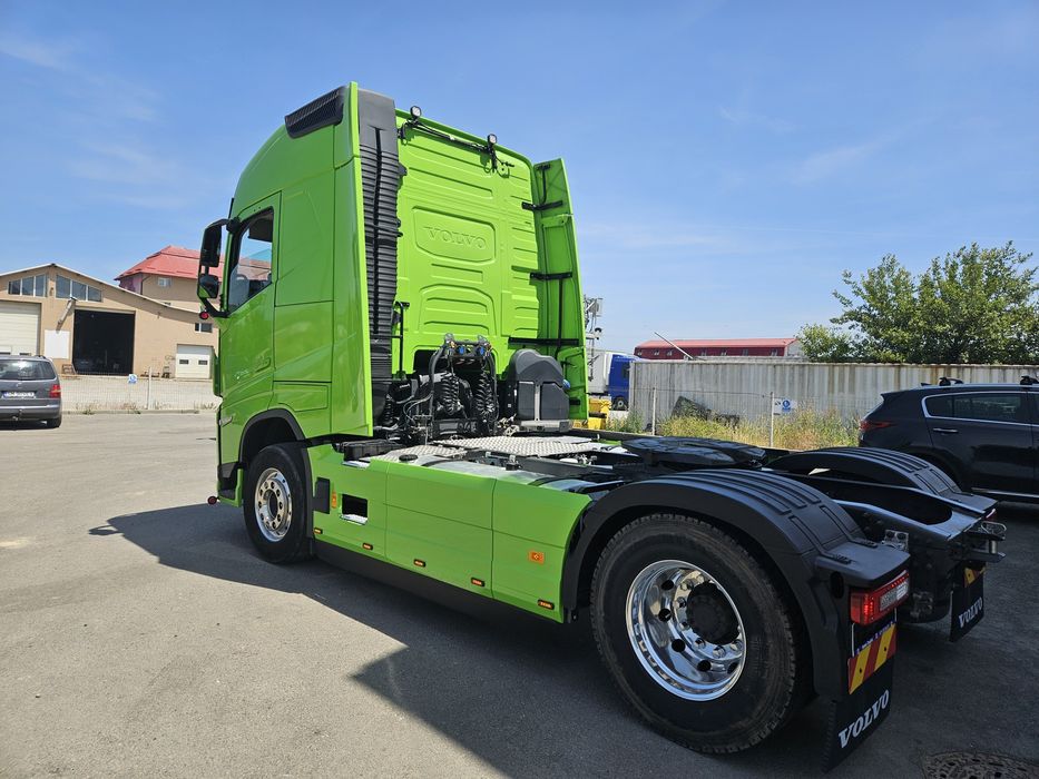 Volvo km 65800  an fabricație 2024 500 cp