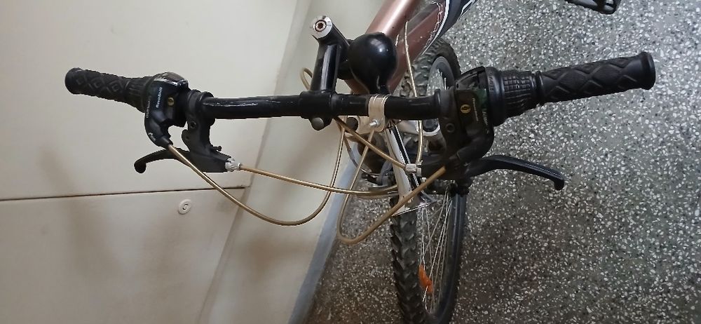 Велосипед (Колело тип бегач 18 скорости)