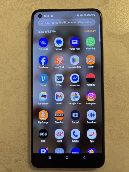 Oppo reno8 5g la cutie