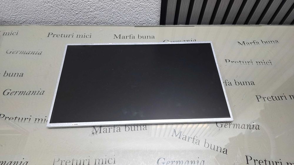 Display laptop InnoLux N173FGE-E13 — 17.3" LED, 1600x900 HD+, eDP 30 pini