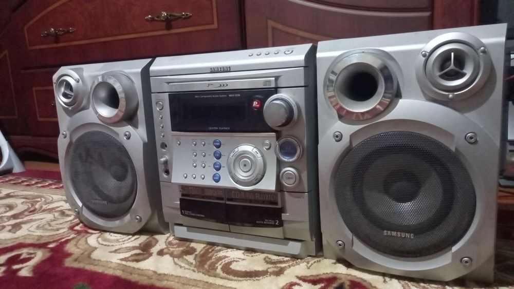 Винтажный Магнитофон