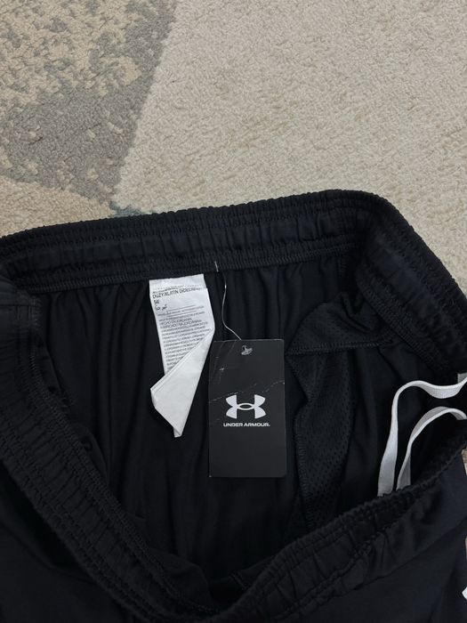 Мъжко долнище Under Armour - ново