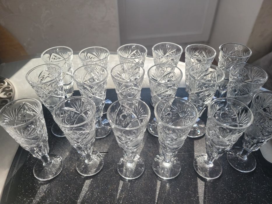 Продам хрустальные рюмки и бокалы, Россия