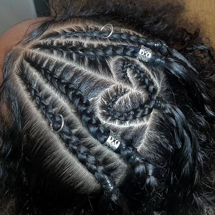 Fac codițe afro in Cincu și Făgăraș ,vin și la domiciliu,preturi noi !