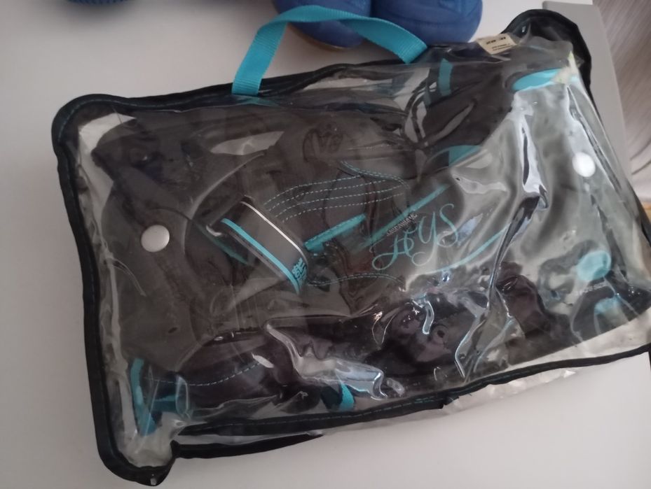 Продам новые коньки.