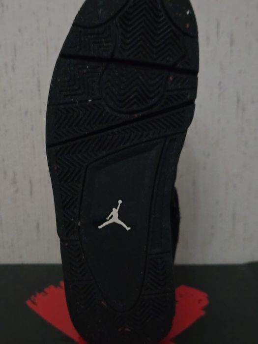 Jordan 4 Black cat
