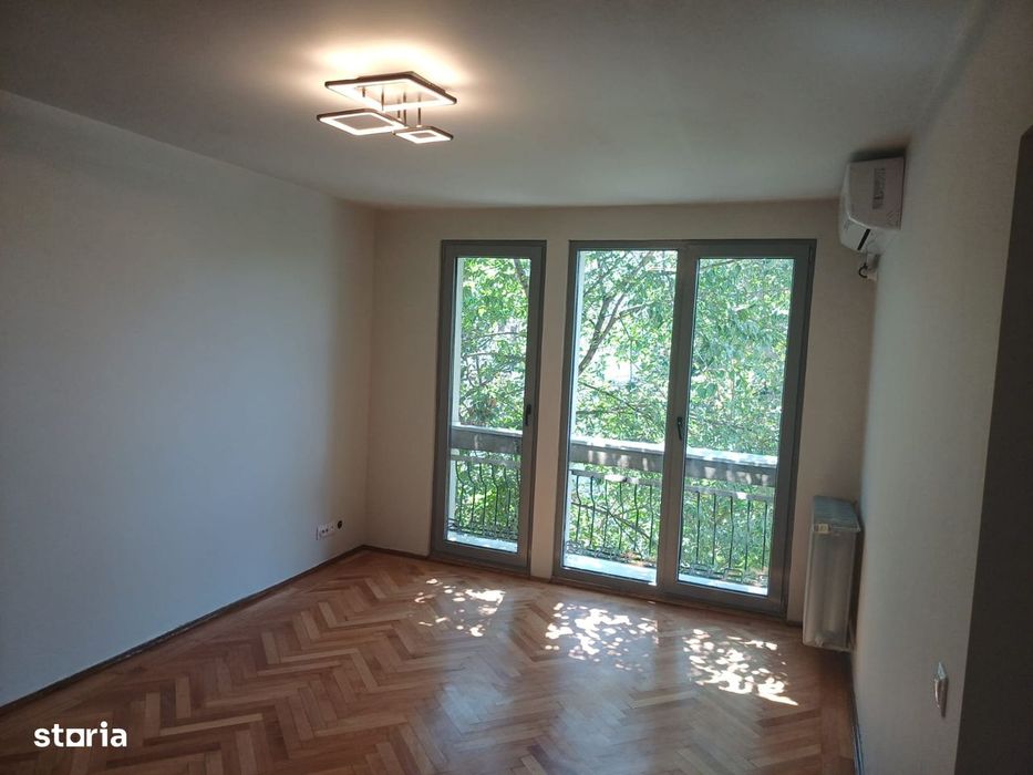 Proprietar Vand Apartament 3 camere bloc 3/4 Piata Minis - Titan — fotografia 1