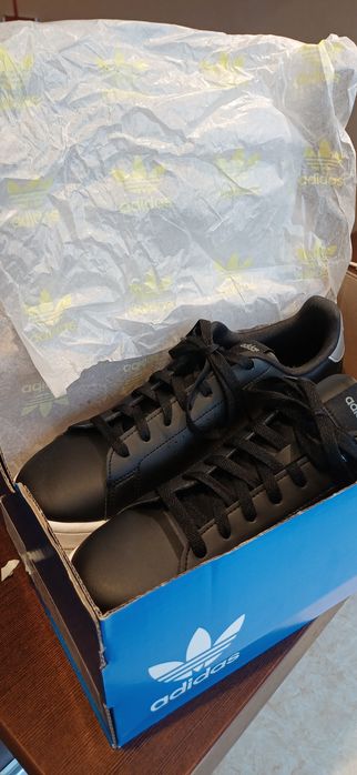 Маратонки Adidas 44 номер