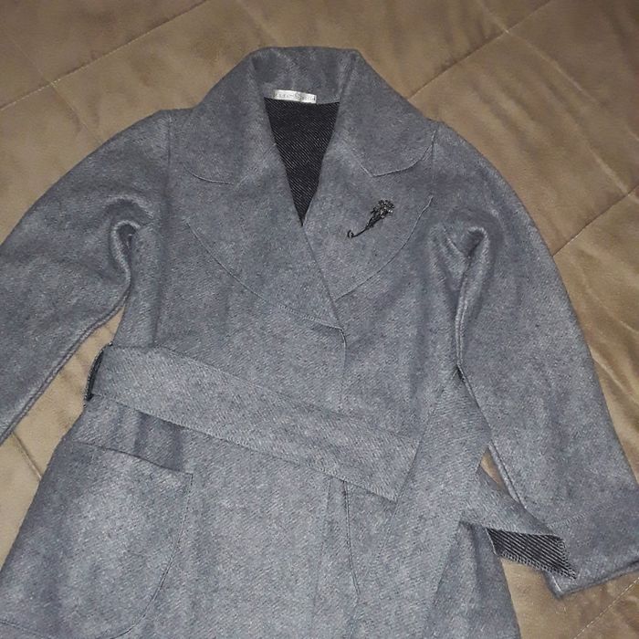 Paltoga uxsash foson kuzgi