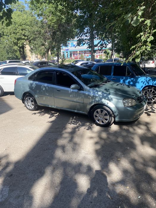 Сдаётся в аренду с выкупом Ласетти автомат коробка